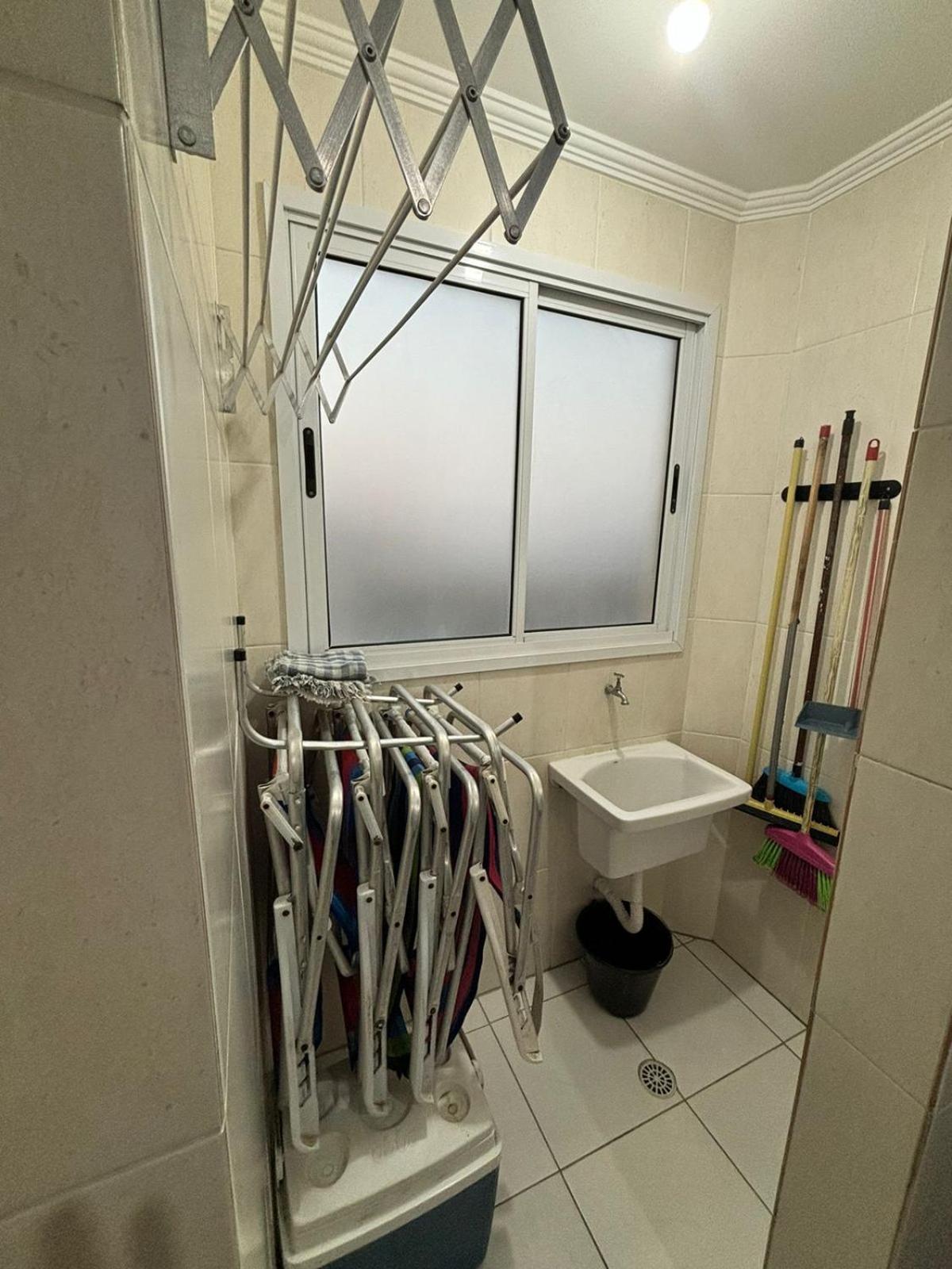 Appartamento Lindo Apto 300M Praia Da Ocian E Centro - Vista Mar- Varanda Sacada - Wi-Fi 300 Mbps - Vaga De Garagem - Acomoda Ate 6 Pessoas Praia Grande  Esterno foto